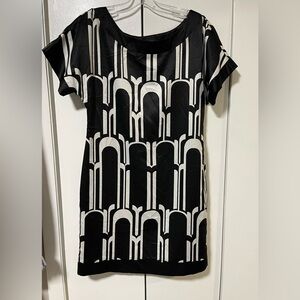 Vintage Y2K Max & Cleo Black and White Geometric Mini Dress